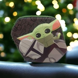 Disney Parks Star Wars Mandalorian Grogu Baby Yoda Zip-Up Stationery Kit NEW